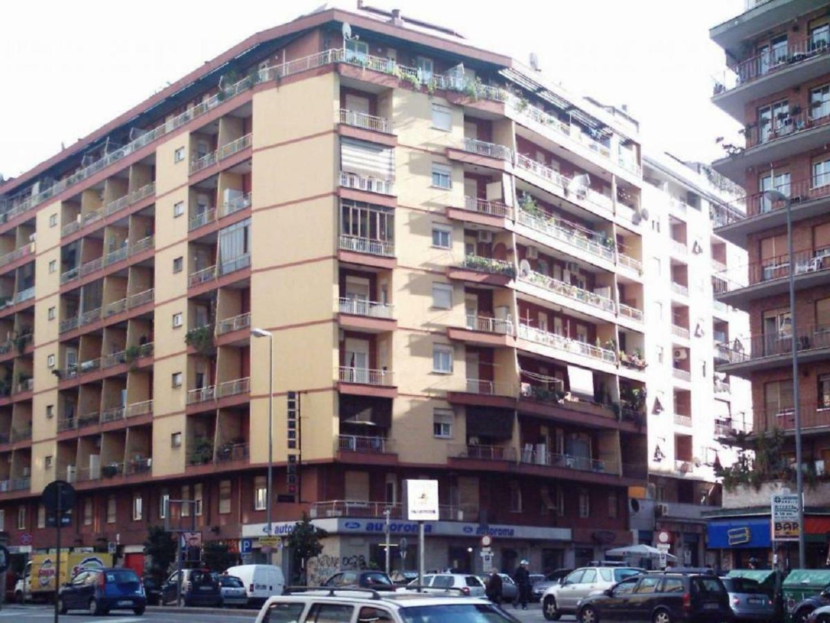 Casa Di Mono Bed & Breakfast Rome Bagian luar foto